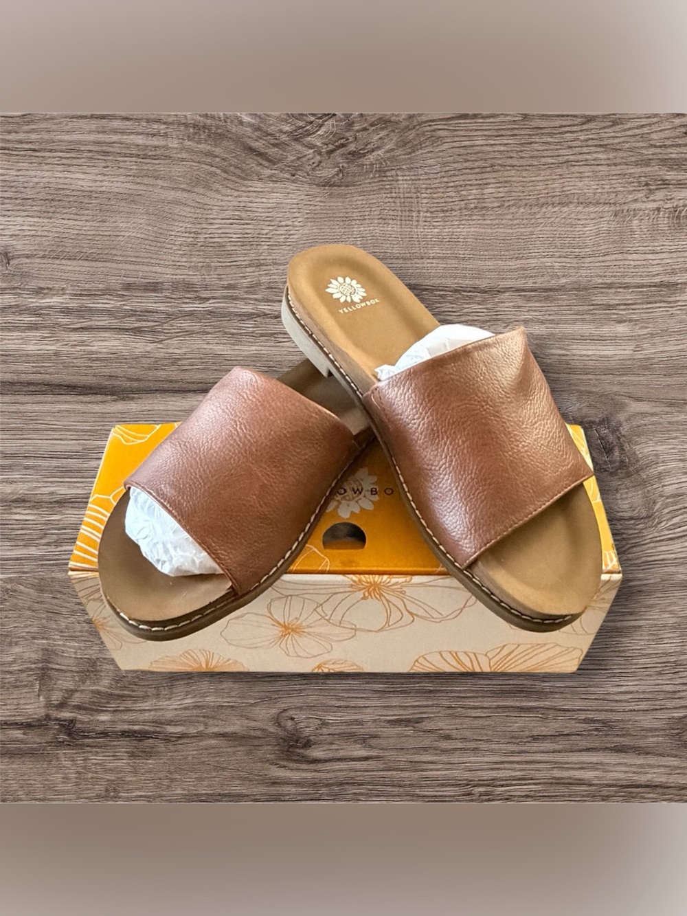 NIB Yellow Box Tan Kalo Slide Sandal Size 10M - Ready for Summer! - Picture 4 of 8